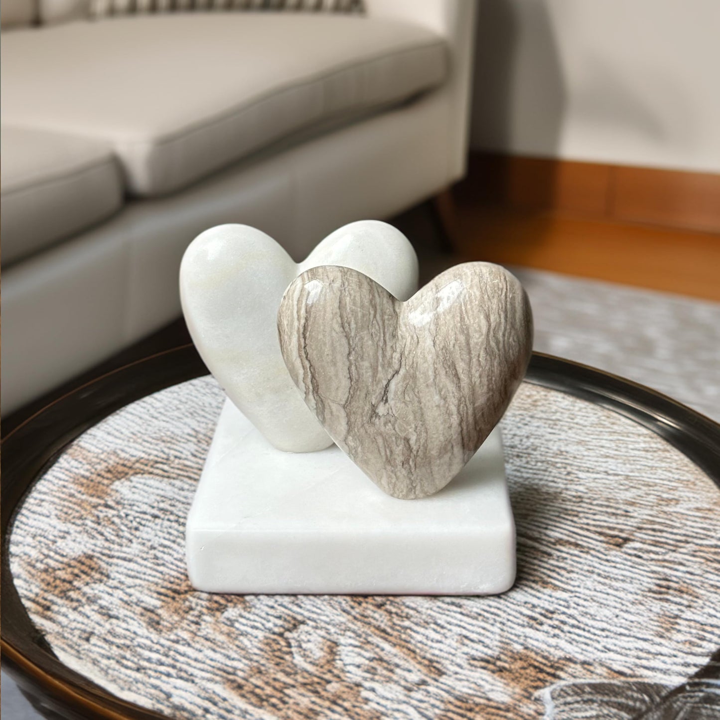 Escultura de doble corazón – Piedra de huamanga