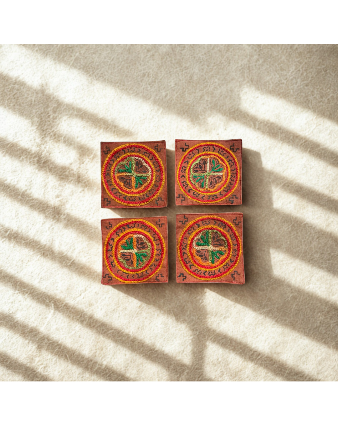 Posavasos textiles Kené (Shipibo-Konibo)